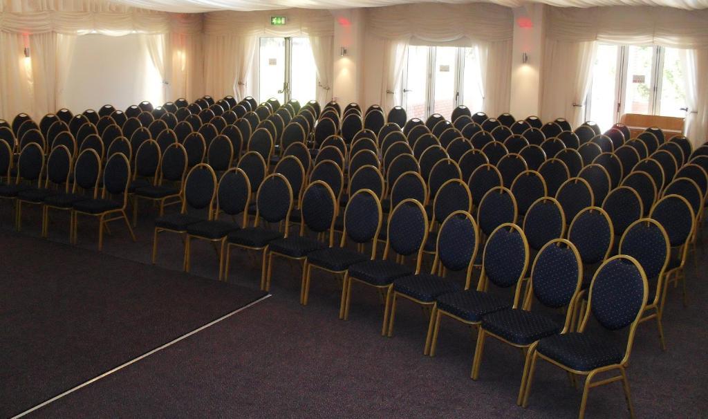 Calderfields Golf & Country Club Hotel Walsall Ngoại thất bức ảnh